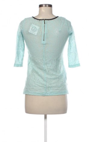 Dámská halenka Mohito, Velikost XS, Barva Modrá, Cena  49,00 Kč