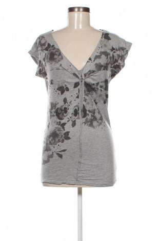 Dámská halenka Stradivarius, Velikost S, Barva Vícebarevné, Cena  199,00 Kč