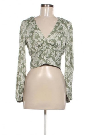 Dámská halenka Stradivarius, Velikost M, Barva Vícebarevné, Cena  259,00 Kč