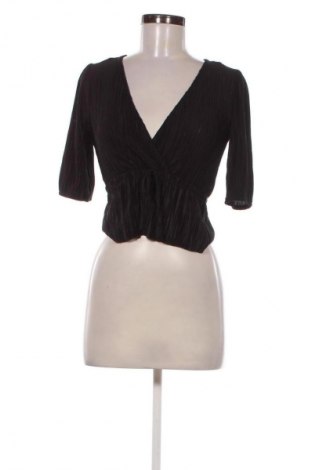 Dámská halenka Stradivarius, Velikost M, Barva Černá, Cena  49,00 Kč