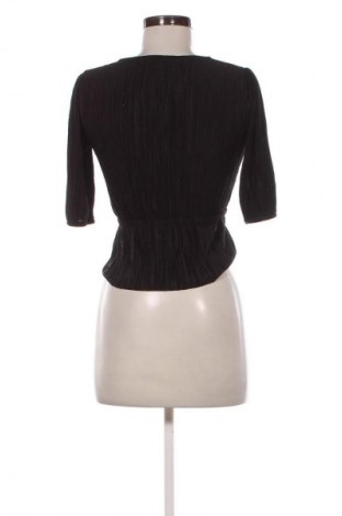 Dámská halenka Stradivarius, Velikost M, Barva Černá, Cena  49,00 Kč