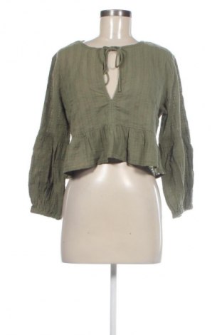 Γυναικεία μπλούζα Stradivarius, Μέγεθος L, Χρώμα Πράσινο, Τιμή 3,99 €