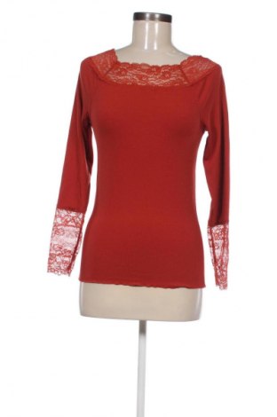 Dámská halenka VILA, Velikost M, Barva Červená, Cena  49,00 Kč