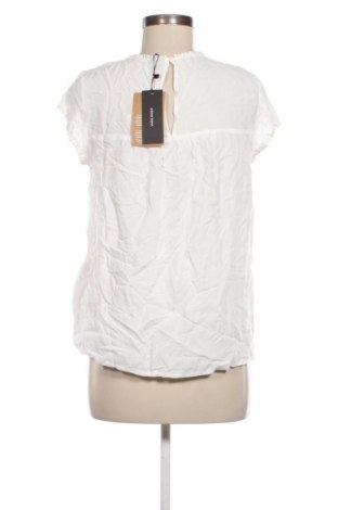 Dámská halenka Vero Moda, Velikost XS, Barva Bílá, Cena  259,00 Kč