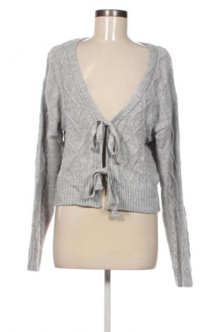 Дамска жилетка Stradivarius, Размер M, Цвят Сив, Цена 7,15 €