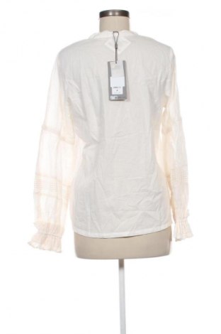 Cămașă de femei Culture, Mărime M, Culoare Alb, Preț 126,99 Lei