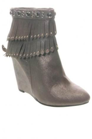 Γυναικεία μποτάκια Unbranded, Μέγεθος 38, Χρώμα Καφέ, Τιμή 7,99 €