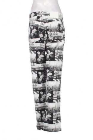 Damen Jeans Bershka, Größe M, Farbe Mehrfarbig, Preis 7,70 €