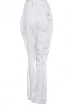 Дамски дънки Frame, Размер L, Цвят Бял, Цена 88,45 €