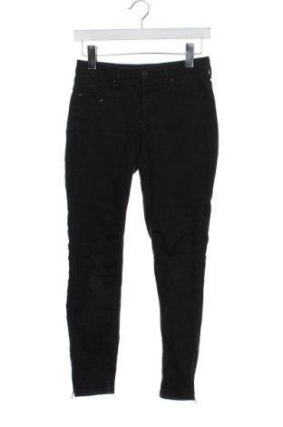 Dámské džíny  Noisy May, Velikost M, Barva Černá, Cena  569,00 Kč