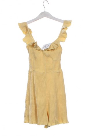 Kurzer Damenoverall Bershka, Größe XS, Farbe Gelb, Preis € 7,99