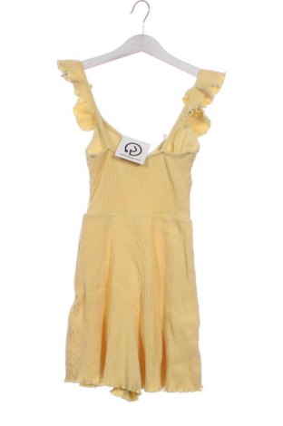Kurzer Damenoverall Bershka, Größe XS, Farbe Gelb, Preis € 7,99