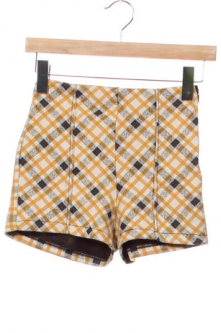 Dámské kraťasy  Bershka, Velikost XS, Barva Vícebarevné, Cena  151,00 Kč