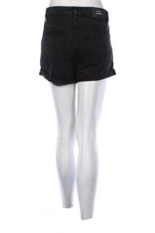 Dámské kraťasy  Fb Sister, Velikost M, Barva Černá, Cena  99,00 Kč