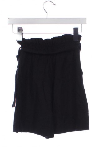 Dámské kraťasy  NABILA, Velikost XS, Barva Černá, Cena  79,00 Kč