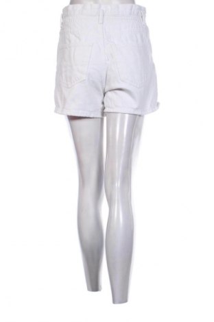Dámské kraťasy  Pull&Bear, Velikost S, Barva Bílá, Cena  241,00 Kč