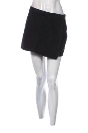 Női rövidnadrág Sinsay, Méret M, Szín Fekete, Ár 1 659 Ft