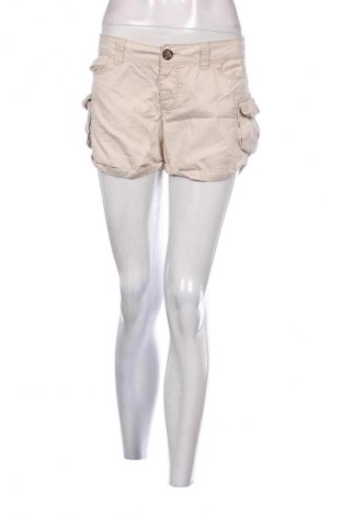 Dámske kraťasy  Terranova, Veľkosť M, Farba Béžová, Cena  3,95 €