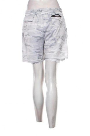 Дамски къс панталон Unbranded, Размер XXL, Цвят Многоцветен, Цена 2,04 €