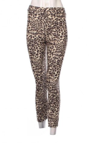 Damskie legginsy Bershka, Rozmiar M, Kolor Kolorowy, Cena 31,99 zł