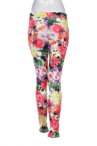 Dámské kalhoty  Boohoo, Velikost S, Barva Vícebarevné, Cena  59,00 Kč