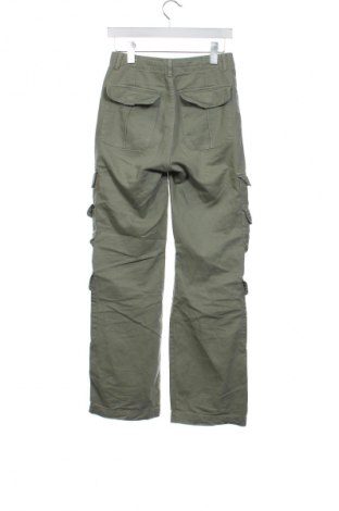Damskie spodnie Pull&Bear, Rozmiar XS, Kolor Zielony, Cena 34,99 zł