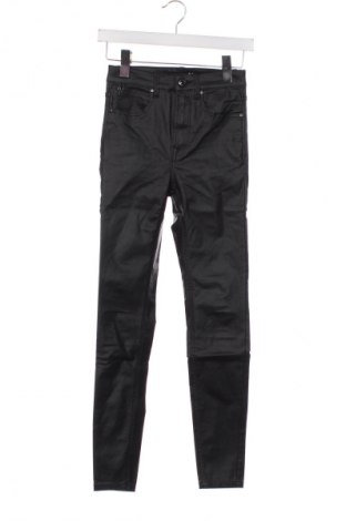 Damskie spodnie Stradivarius, Rozmiar XS, Kolor Czarny, Cena 45,99 zł