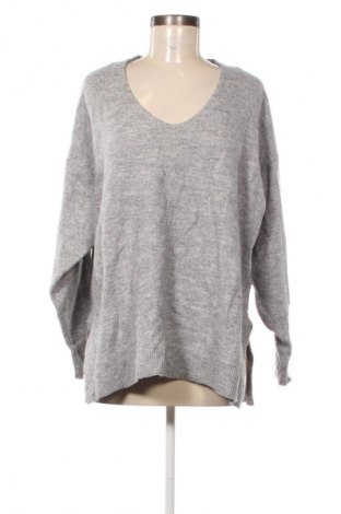 Dámský svetr C&A, Velikost L, Barva Šedá, Cena  209,00 Kč