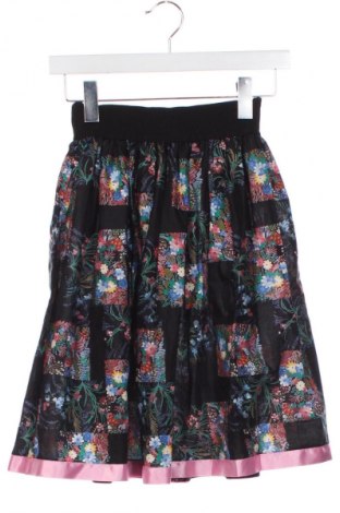 Kinderrock Unbranded, Größe 8-9y/ 134-140 cm, Farbe Mehrfarbig, Preis 9,99 €