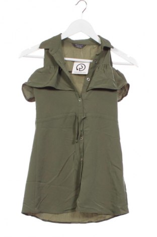 Dziecięca koszula Primark, Rozmiar 6-7y/ 122-128 cm, Kolor Zielony, Cena 28,32 zł