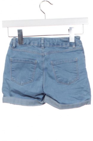 Παιδικό κοντό παντελόνι LC Waikiki, Μέγεθος 6-7y/ 122-128 εκ., Χρώμα Μπλέ, Τιμή 3,99 €