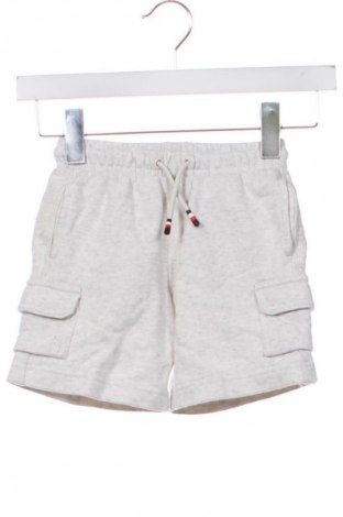 Детски къс панталон Tommy Hilfiger, Размер 3-4y/ 104-110 см, Цвят Многоцветен, Цена 25,56 €