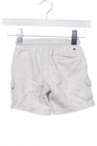 Детски къс панталон Tommy Hilfiger, Размер 3-4y/ 104-110 см, Цвят Многоцветен, Цена 25,56 €