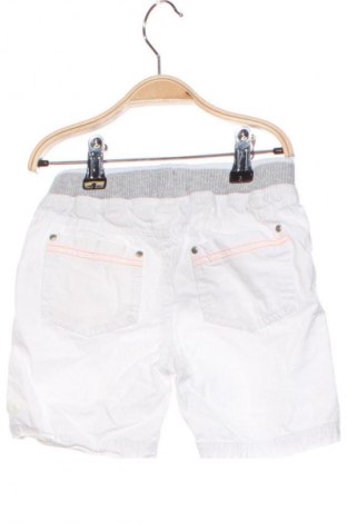 Παιδικό κοντό παντελόνι Unbranded, Μέγεθος 2-3m/ 56-62 εκ., Χρώμα Λευκό, Τιμή 3,99 €