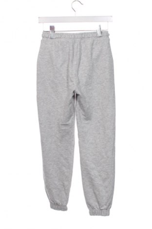 Dziecięce spodnie sportowe 4F, Rozmiar 9-10y/ 140-146 cm, Kolor Szary, Cena 40,24 zł