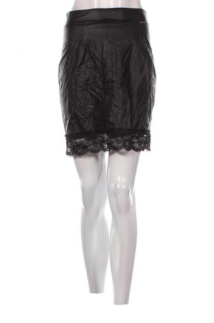 Kožená sukně  Unbranded, Velikost S, Barva Černá, Cena  199,00 Kč
