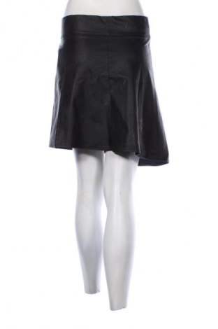 Kožená sukně  Unbranded, Velikost M, Barva Černá, Cena  127,00 Kč