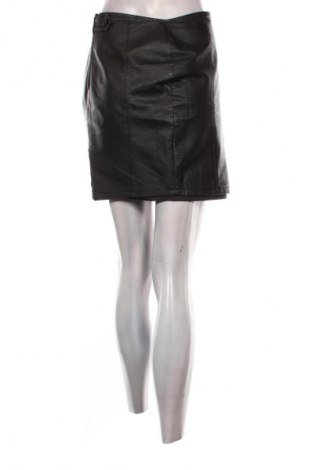 Kožená sukně  Unbranded, Velikost S, Barva Černá, Cena  209,00 Kč