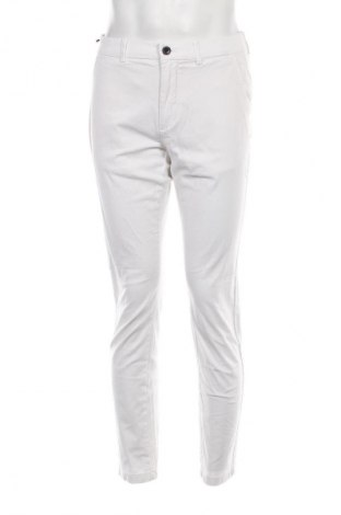 Herrenhose Lindbergh, Größe M, Farbe Weiß, Preis € 22,99