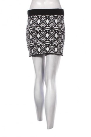 Пола Clockhouse, Размер M, Цвят Многоцветен, Цена 3,57 €