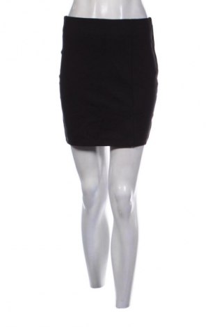 Sukně House, Velikost M, Barva Černá, Cena  49,00 Kč