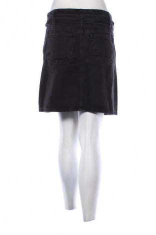 Sukně LC Waikiki, Velikost M, Barva Černá, Cena  69,00 Kč