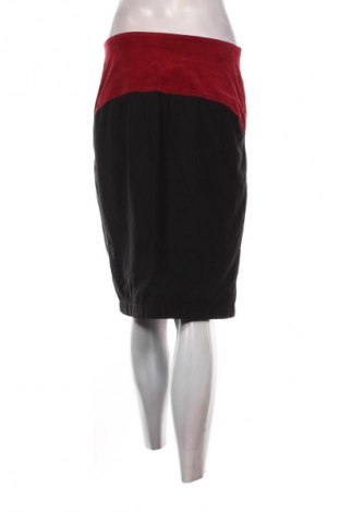 Sukně Macbeth, Velikost S, Barva Vícebarevné, Cena  49,00 Kč