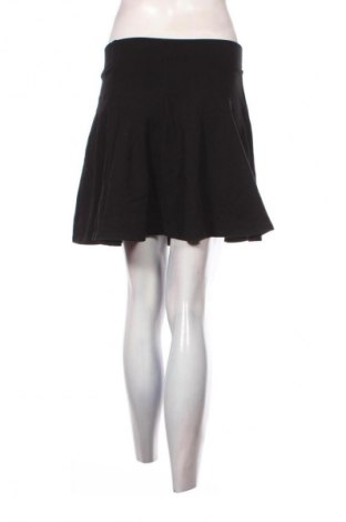 Sukně Pimkie, Velikost S, Barva Černá, Cena  49,00 Kč