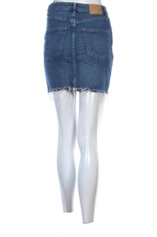 Пола Pull&Bear, Размер S, Цвят Син, Цена 14,77 €