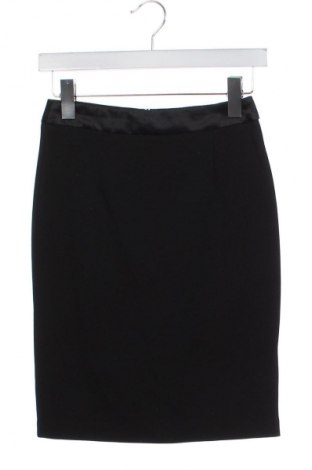 Sukňa Reserved, Veľkosť XS, Farba Čierna, Cena  8,02 €