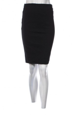 Sukně Reserved, Velikost S, Barva Černá, Cena  49,00 Kč