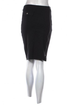 Sukně Reserved, Velikost S, Barva Černá, Cena  49,00 Kč