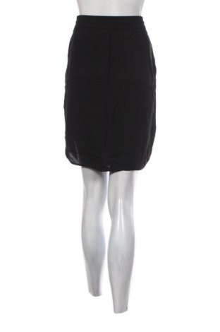 Sukně Saint Tropez, Velikost M, Barva Černá, Cena  462,00 Kč