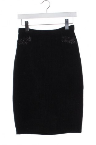 Пола Unbranded, Размер XS, Цвят Черен, Цена 2,04 €